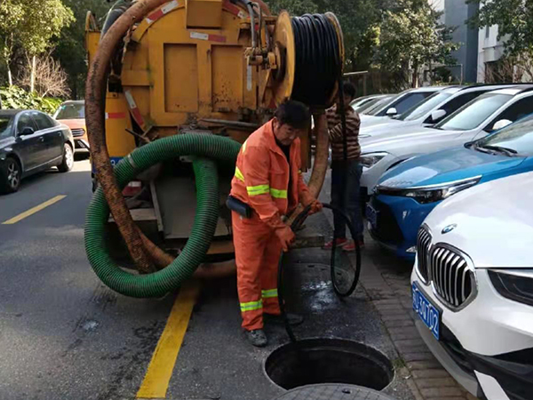 鼓楼排污管道清淤